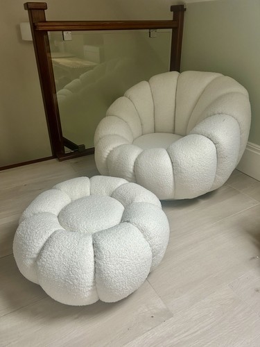 Stunning white chair - stunning,