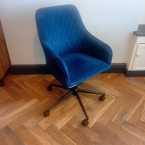 Blue velvet swivel - velvet,